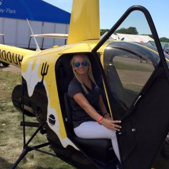 Meet your Posher, Mackenzie - Picture 1 of 1